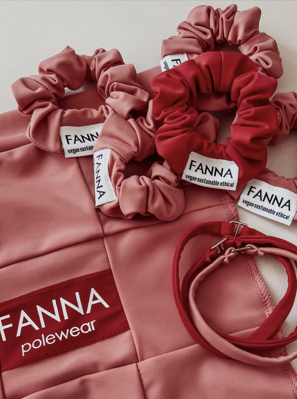 FANNA polewear Hair Accessories FANNA SCRUNCHIE